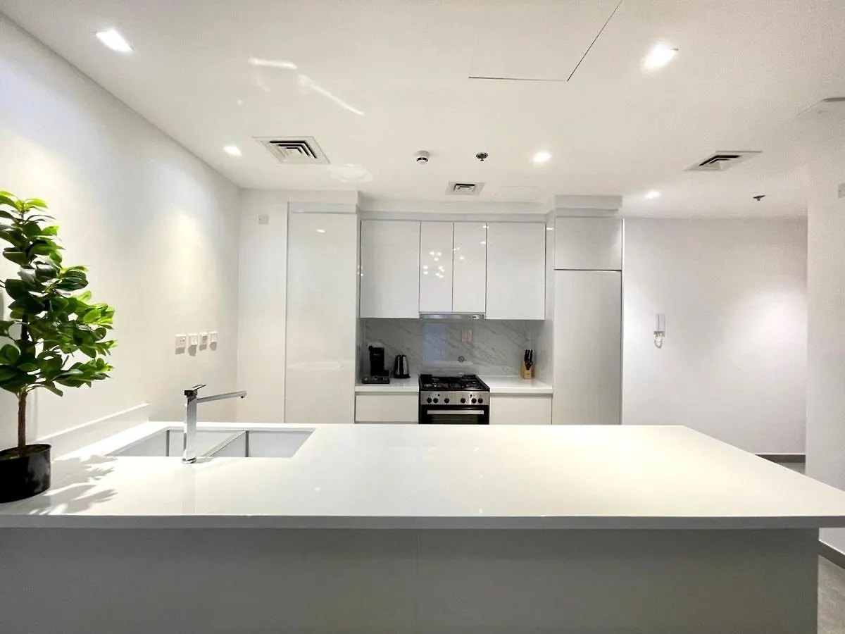 Luxury 1Br Apartment In Brand New Building, Dubai Marina
