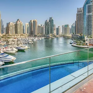 Cayan Tower Dubai